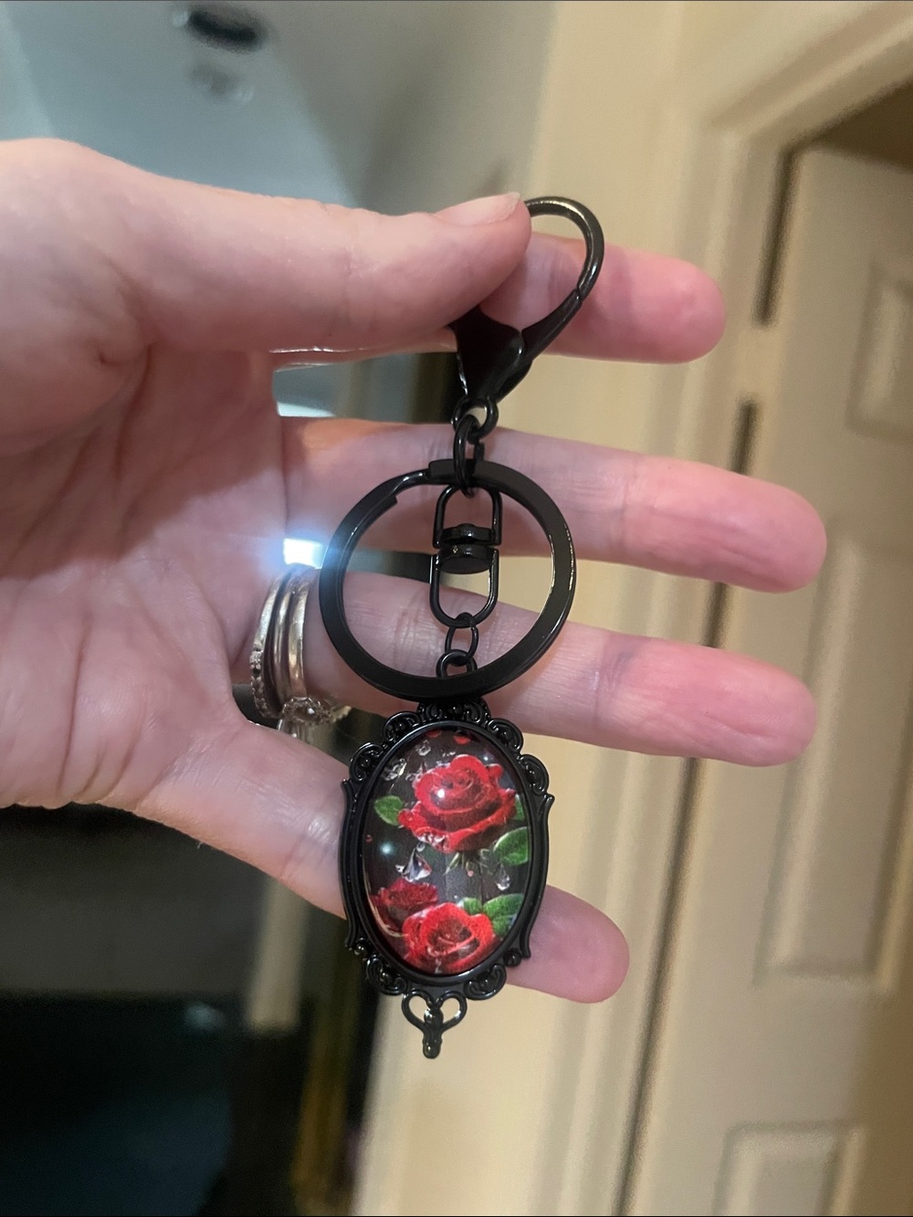 Red Roses Bag Charm/Keychain - Picture 3 of 3